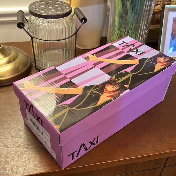 Taxi sandals BNIB - Picture 7 of 7